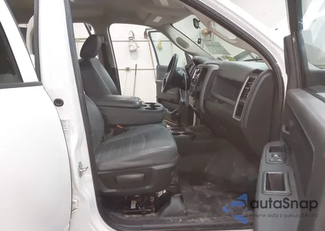 2017 Ram 2500 Tradesman 4X4 6'4 Box из США, поврежденный, VIN 3C6TR5CT1HG740306